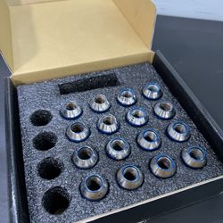 16 Blue Lug Nuts Open End