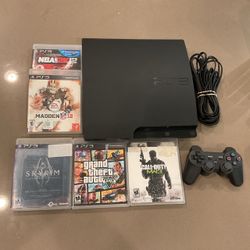 PS3 slim 320gb PlayStation 3 console