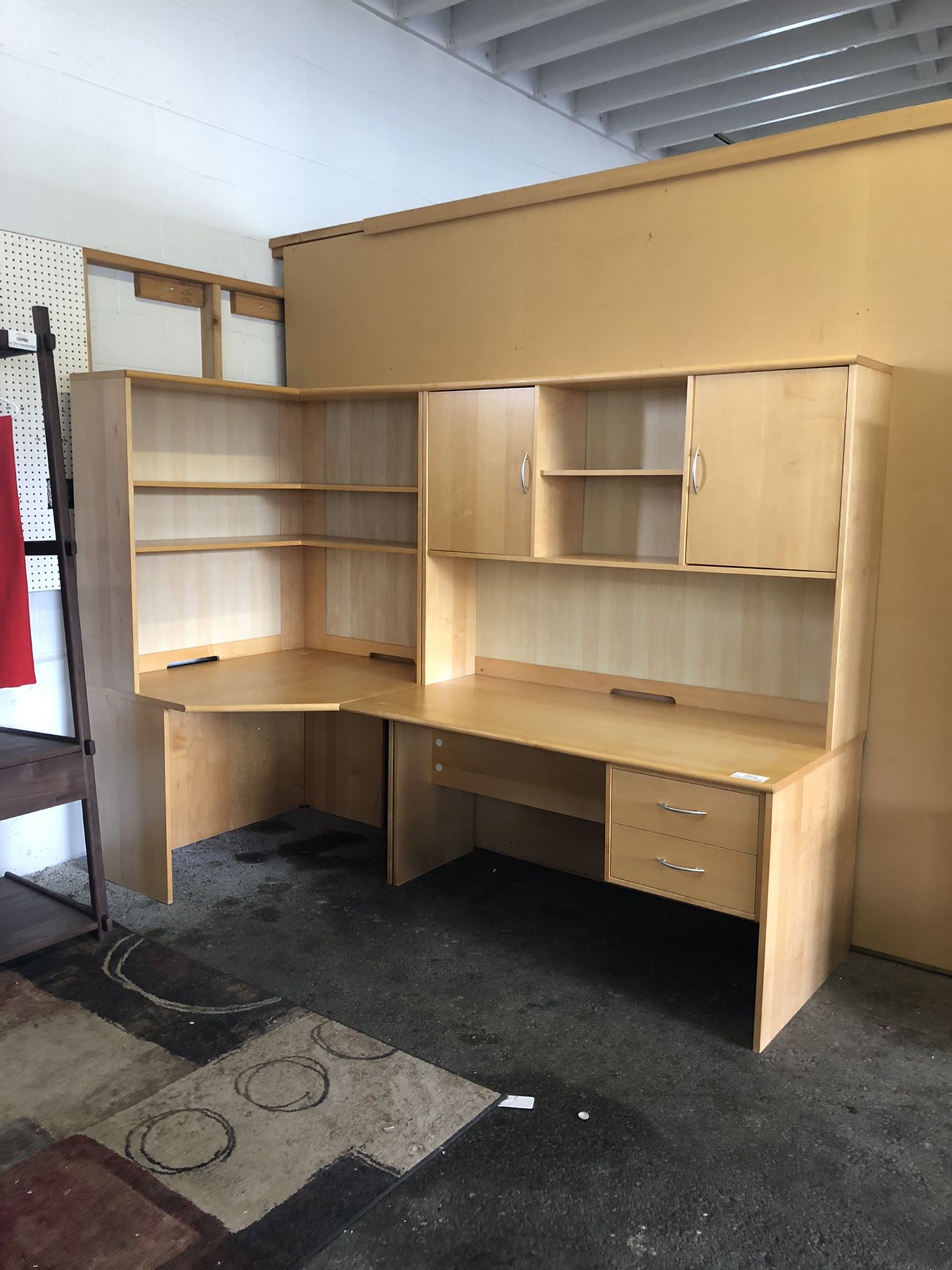 Large Corner Desk With Hutch And Bookcase