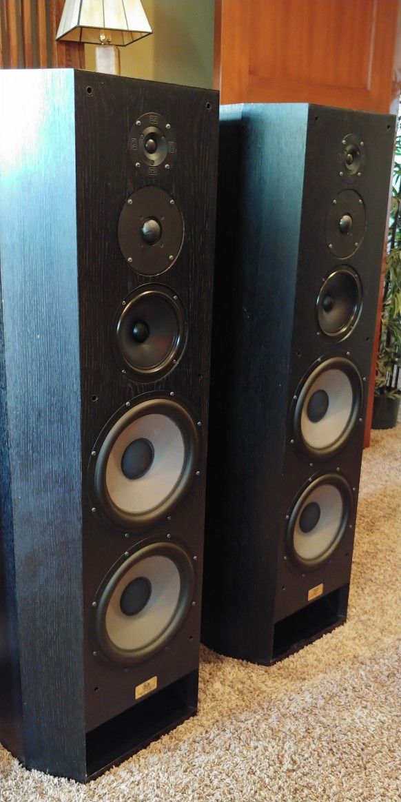 T+A Criterion TMR 160 4-way Loud Speakers (Pair)