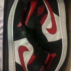 Jordan 1’s 