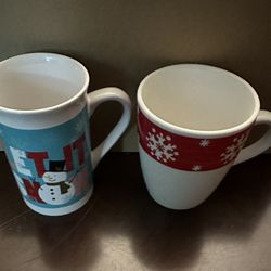 2 Coffee Cups 