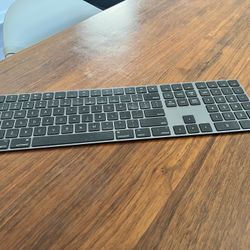 Apple Black Magic Keyboard 10 Key