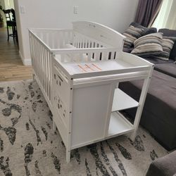 Graco Crib With Matrass 