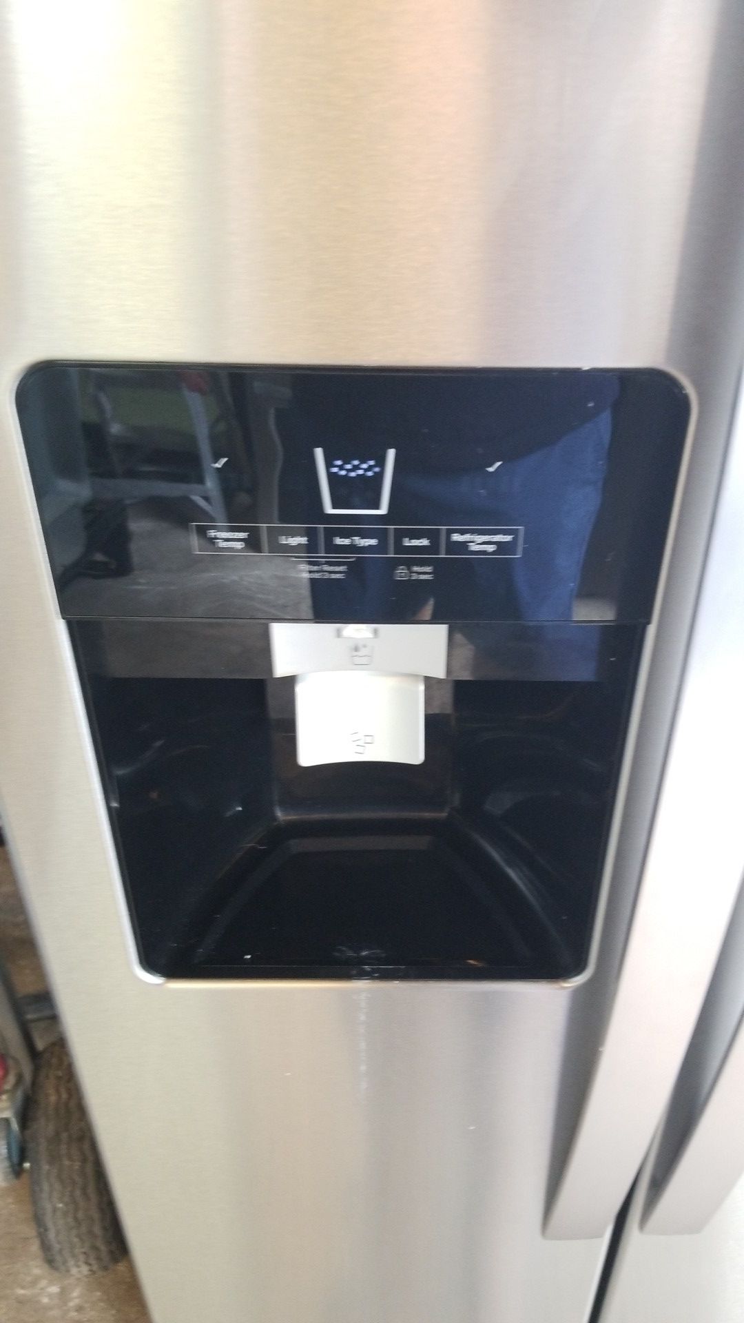 WHIRLPOOL REFRIGERATOR 36