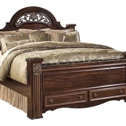 Royal Stunning Bed with Storage Drawers 
