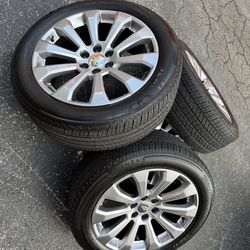 CHEVROLET TAHOE PREMIER 2026 WHEELS AND TIRES