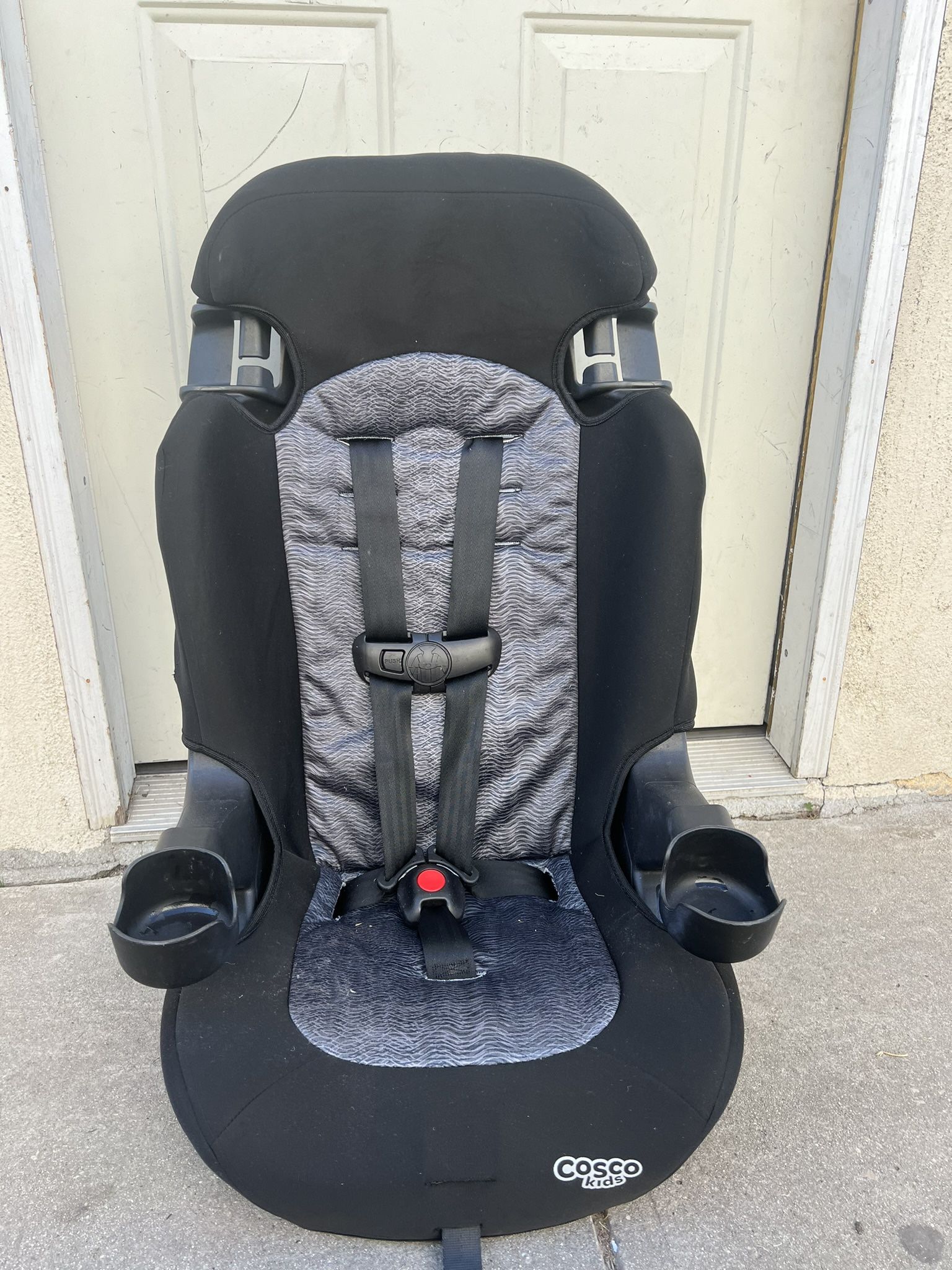 COSCO BOOSTER CAR SEAT
