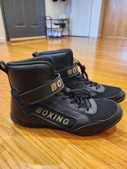 Black and Gold Boxing Shoes High-Top