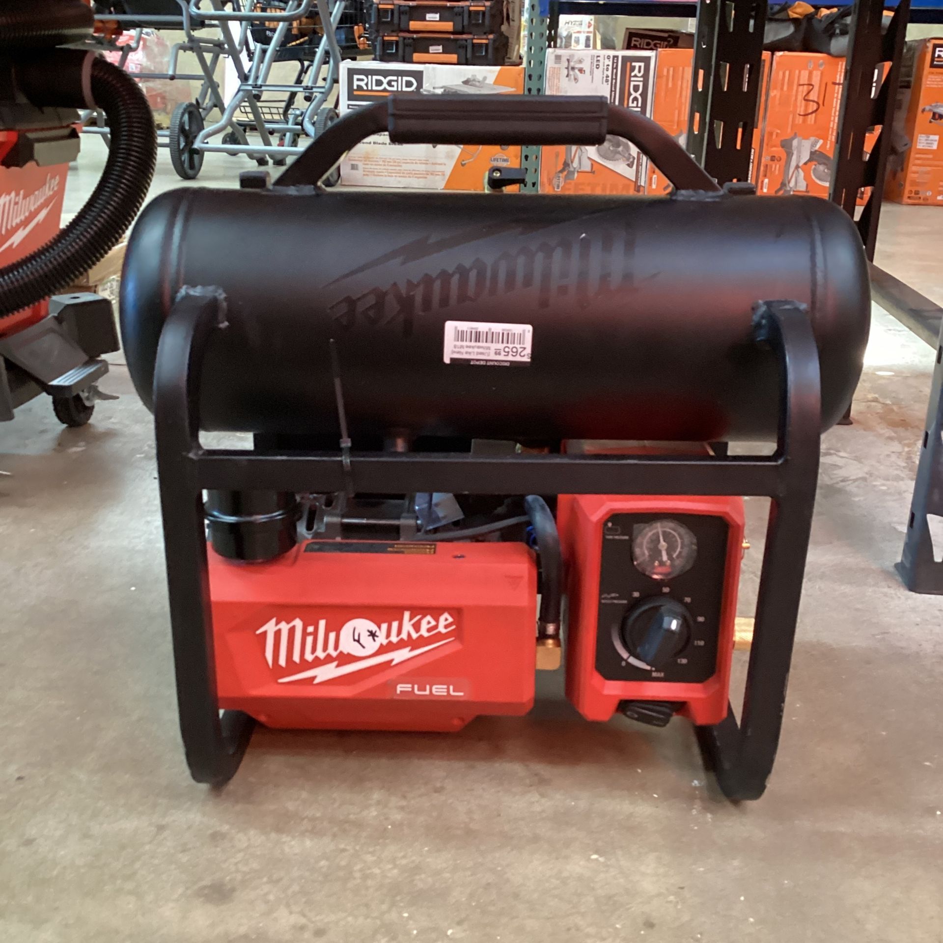 M18 FUEL 18-Volt Lithium-Ion Brushless Cordless 2 Gal. Electric Compact Quiet Compressor Kit W/ 8.0 Ah Battery & Charger M18 FUEL 18-Volt Lithium-Ion Brushless Cordless 2 Gal. Electric Compact Quiet Compressor Kit W/ 8.0 Ah Battery & Charger