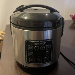 L'aroma 8 Cup Digital Rice Cooker & Steamer