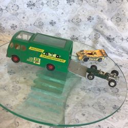 Vintage King Size 1/64 Scale Racing Car Transporter Made By Matchbox 