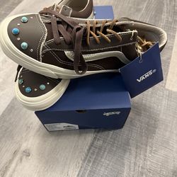 Vans old skool premium size 10.5 brown