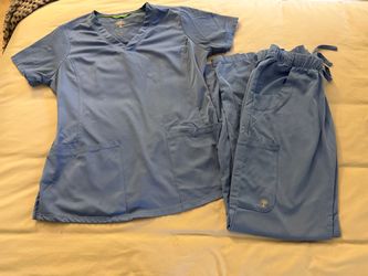 Women's ceil blue scrub set