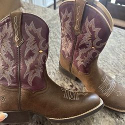 Girls Ariat Cowgirl boots