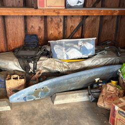 Canoes 