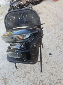 2025-2026 Lucid Gravity LED Headlight LH Left Driver Side OEM 25-26 One Tab Miss