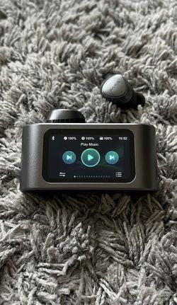PAXA Wireless Earbuds with Touchscreen Case
