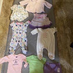 Infant girls 3-6 months (8 Piece) clothing lot.