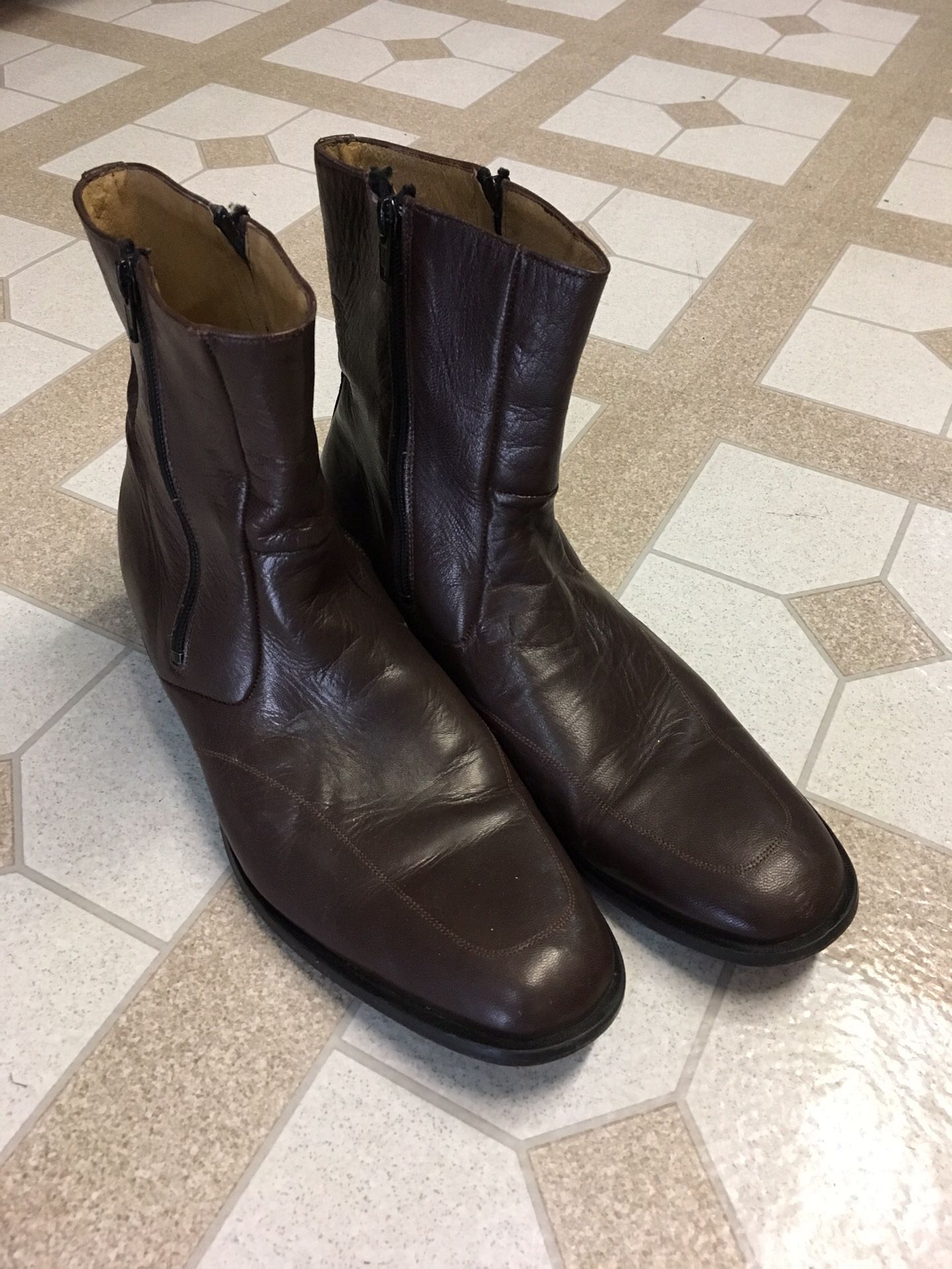 Brown Leather Zip Up Boot