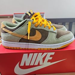 Nike Dunk Low PRM Dusty OLIVE 