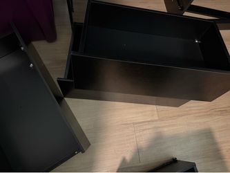 2 dressers
