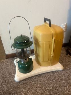 Coleman Model 220K Lantern and Carry-Case 1978
