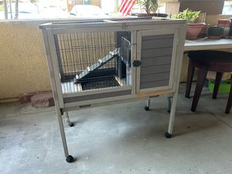 Indoor Rabbit Pet Hutch with Stand and Wheels