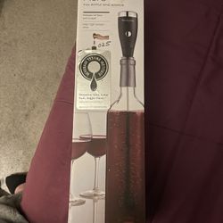 Brookstone Aero Full Bottle Aerator 