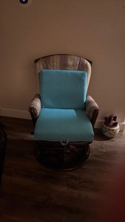 rocking chair 25$