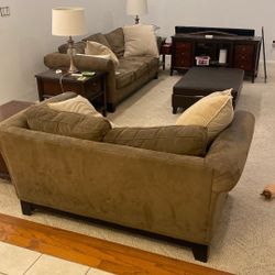 Moving Sale -  entire Living Room 