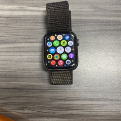Apple Watch Series 4