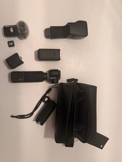 DJI Osmo Pocket 3 Creator Combo - Mint Condition