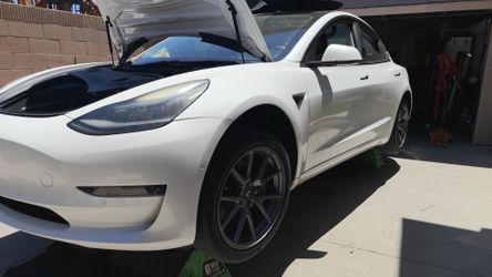 2023 model 3 standard Range Battery