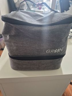Nails travel case