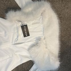 White dress with faux fur