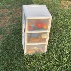 Lower Price☑️ Three Tier Drawer With Toys Included ‼️ Lincoln logs , Legos  & More‼️ 