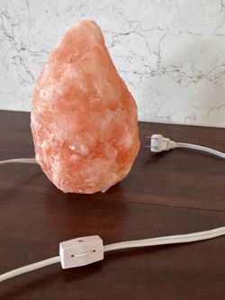 Salt lamp