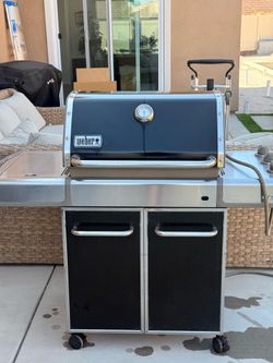 Weber Gas Grill – Clean, Fully Working, Side Burner, Ready for Summer