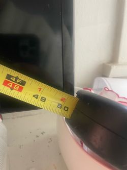 50 inch TV screen  Insignia