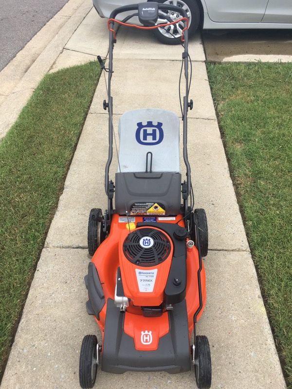 Husqvarna HU775H 22