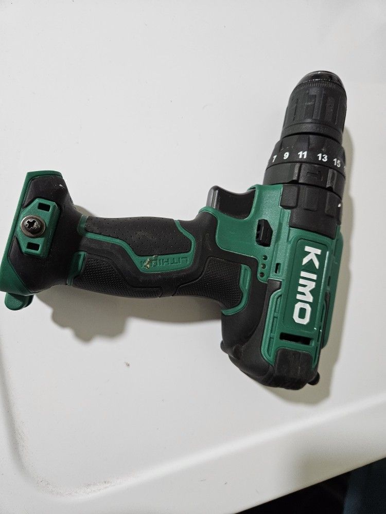 Drill, 20 V lI Battery, And Charger