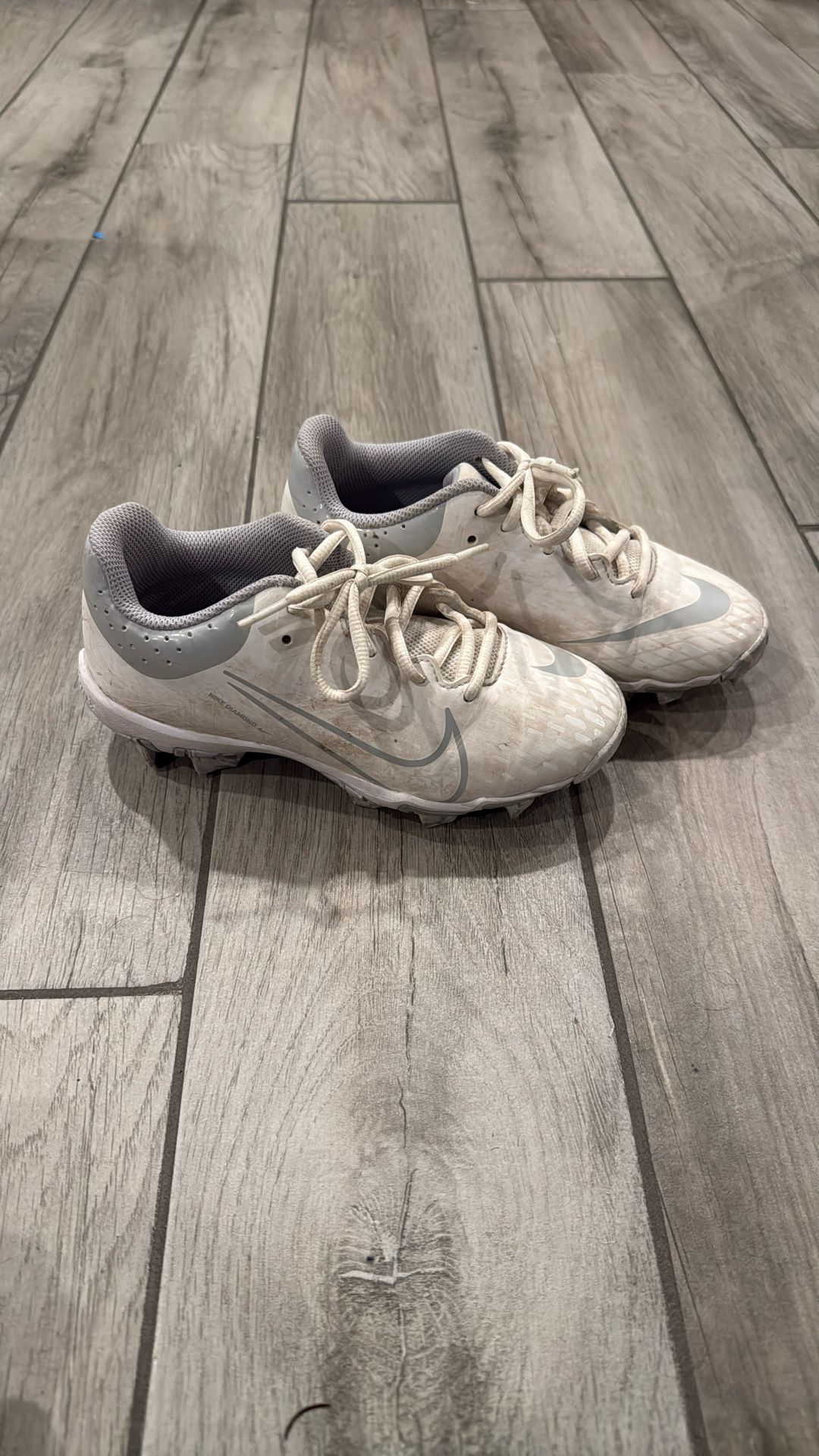 Softball Shoes Size 2Y