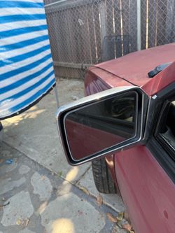 Nissan hardbody side mirrors