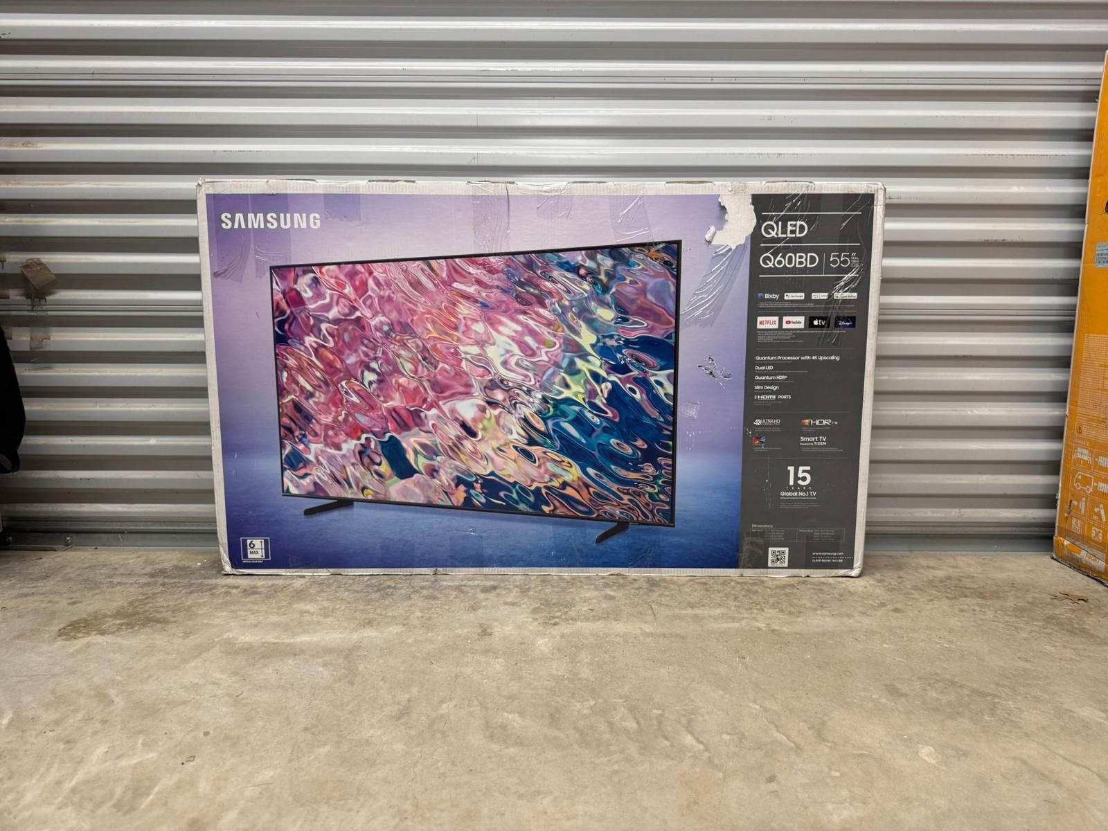 Hd394 55q6 55” Samsung smart 4k Qled hdr tv floor model