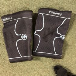 Cambivo Knee Supports - Medium