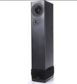 Definitive Technology BP-10 bipolar floor-standing speakers