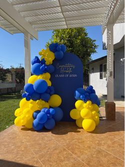 balloon garland, balloon arch
