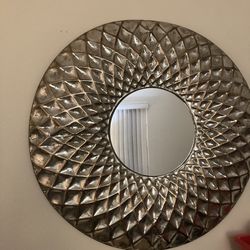Round Mirror 