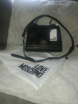 New Love Moschino Purse 